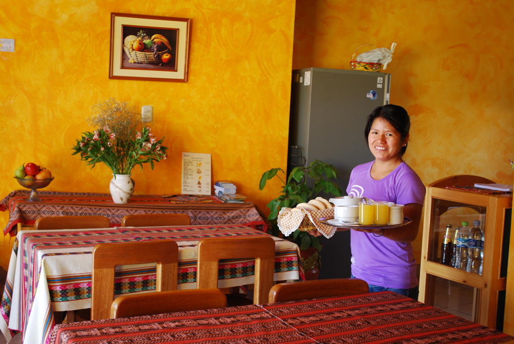 Morales Guest House Huaraz  Buitenkant foto