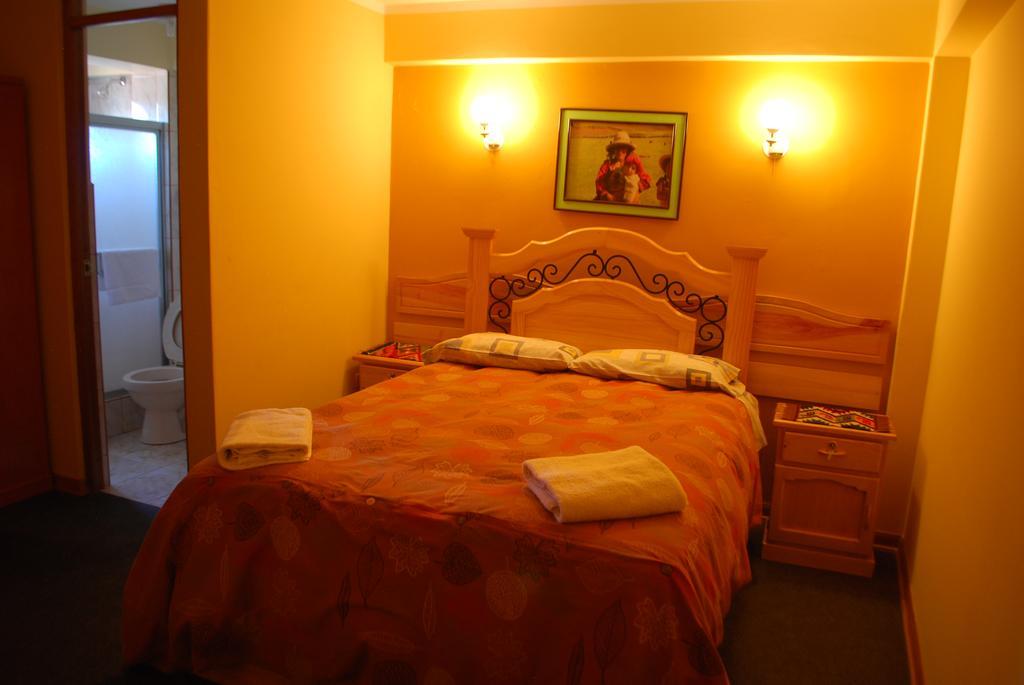 Morales Guest House Huaraz  Buitenkant foto