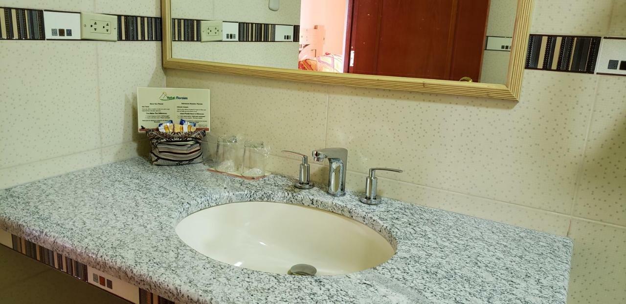 Morales Guest House Huaraz  Buitenkant foto