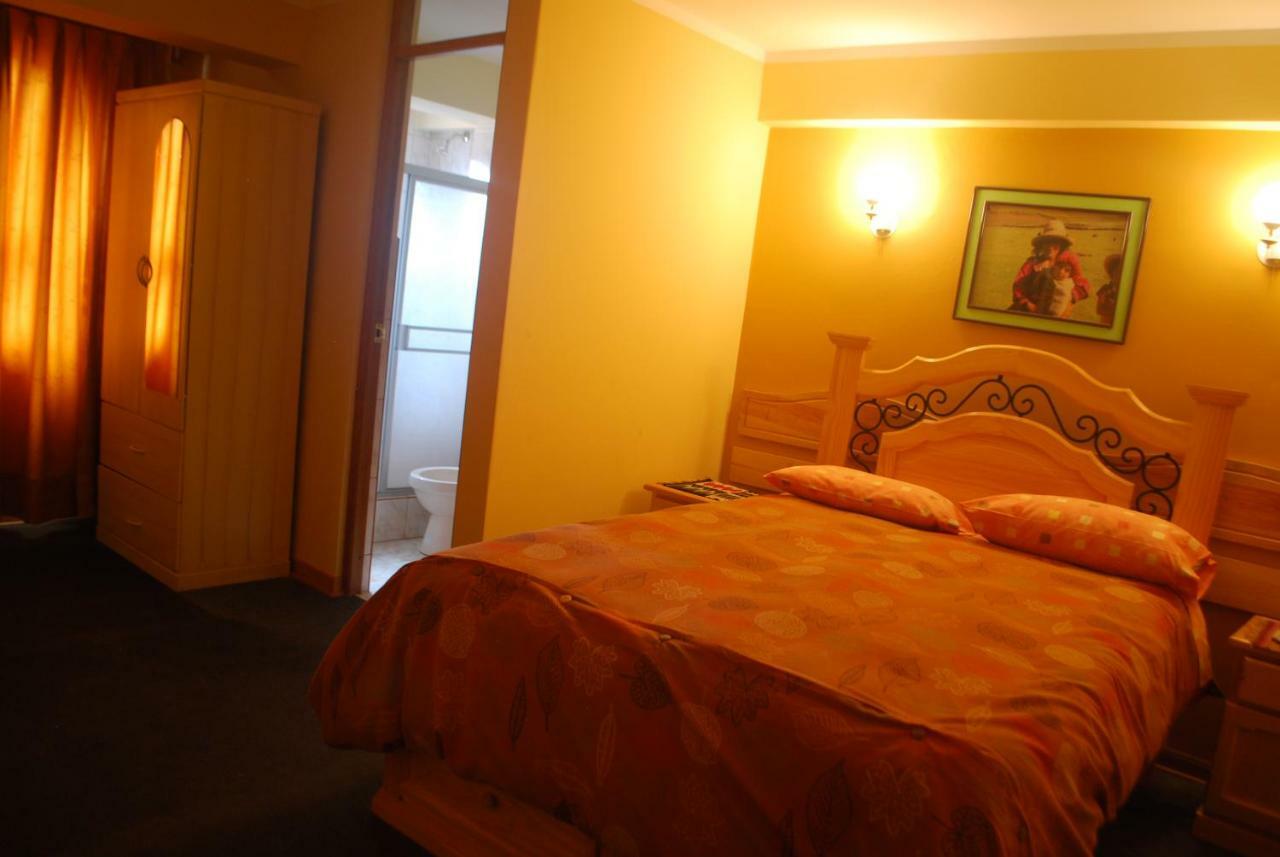 Morales Guest House Huaraz  Buitenkant foto