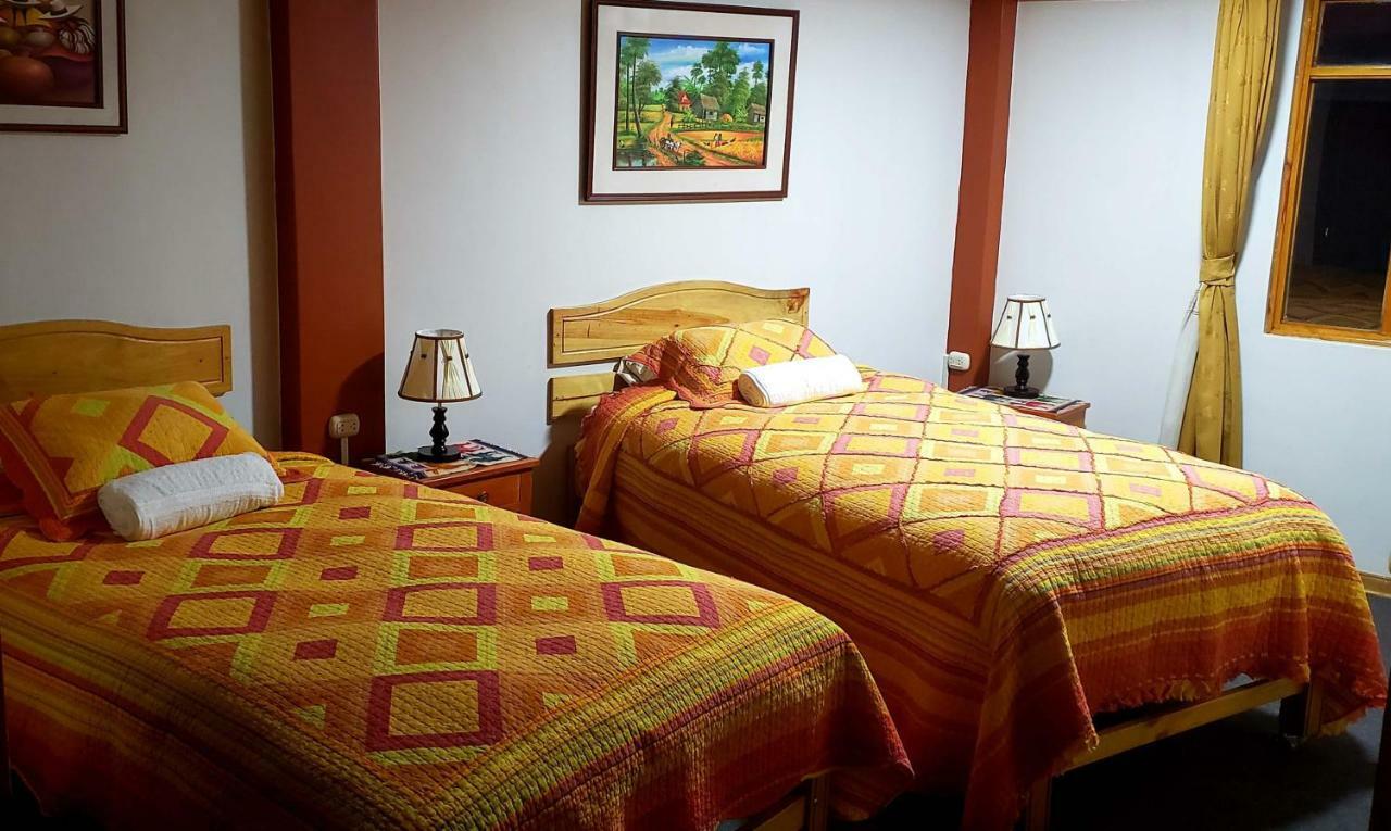 Morales Guest House Huaraz  Buitenkant foto